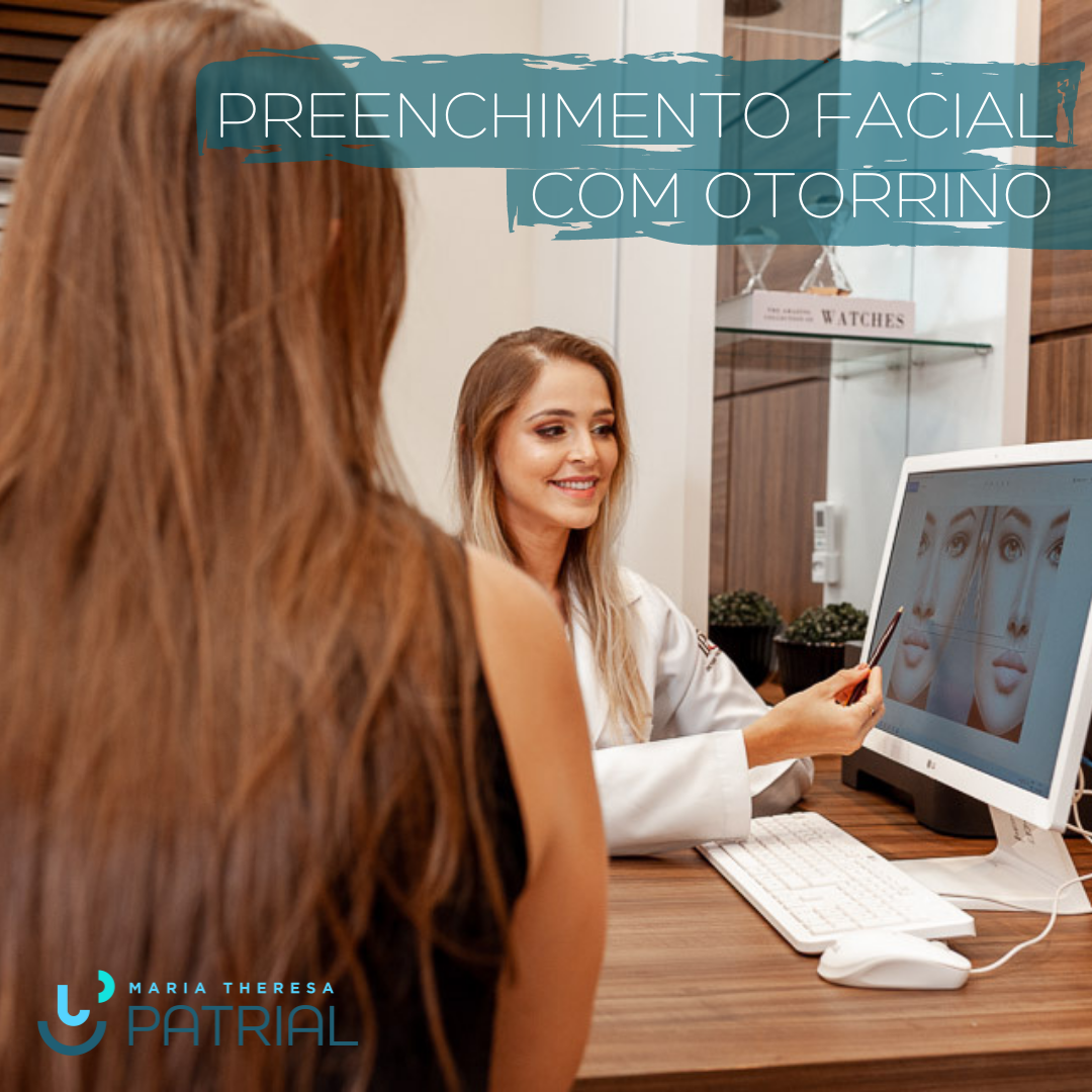 Médica Otorrino com paciente